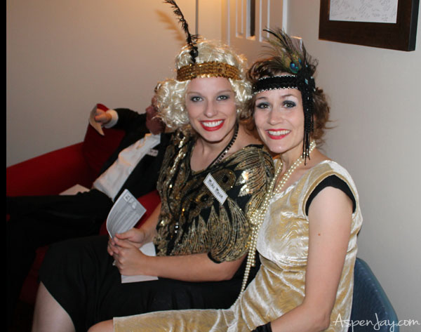 Great ideas for a 1920's Speakeasy party! 