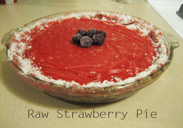 All RAW strawberry pie -made out of fruits and nuts!