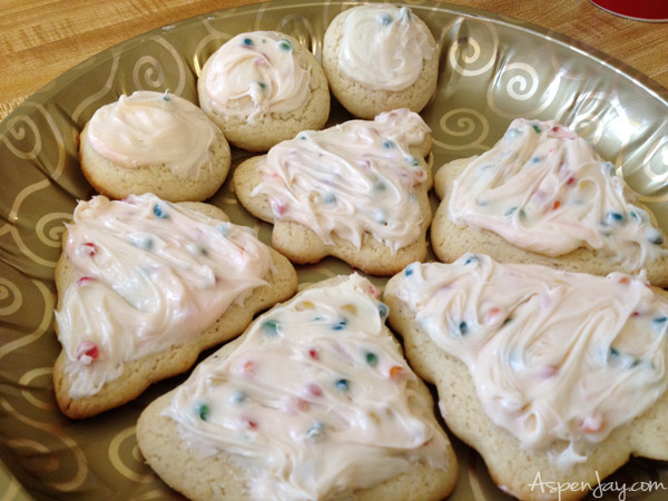 gluten-free sour cream cookies decorating