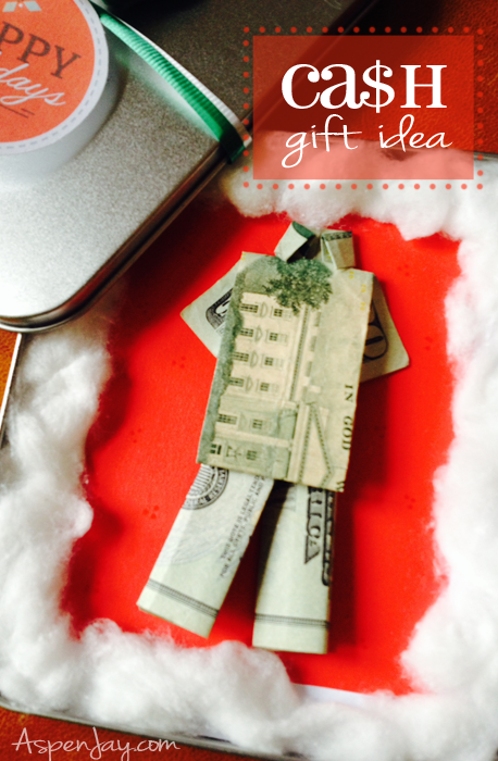 Creative Christmas Cash gift idea-origami clothes! 