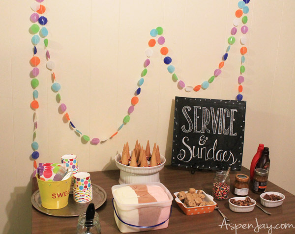 A sundaes and service party! What a great idea to have fun while helping others! Love the simple yet fun and colorful decorations