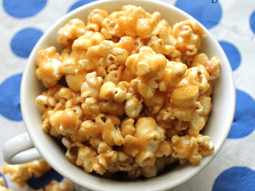 Healthier Caramel Popcorn - Aspen Jay