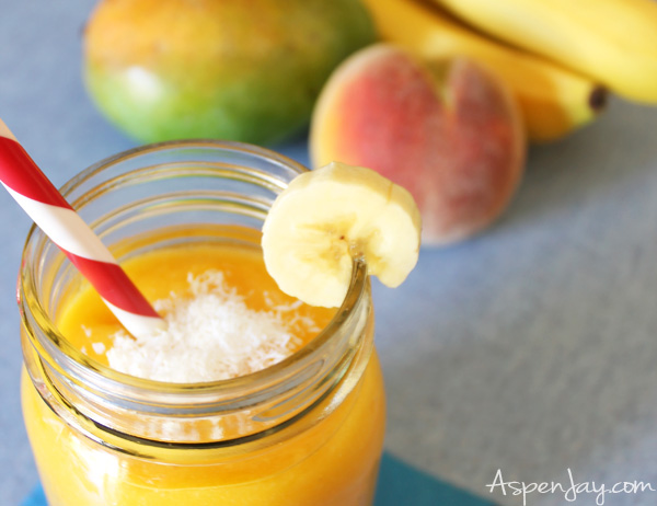 Simply Delicious! Peach Mango Coconut Smoothie. 100% VEGAN and NO sugar. One of my favorite smoothies!