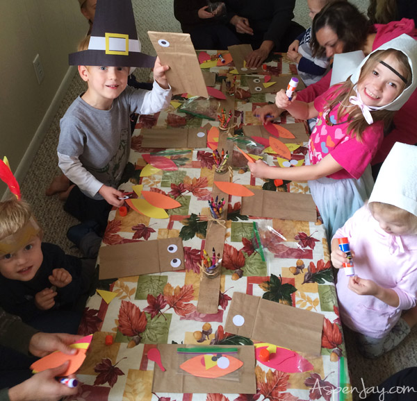 How to throw a Preschool Thanksgiving Activity. She outlines everything she did and provides free resources and tutorials. What a fun idea! I want to throw such an activity next year! Pinning for later!