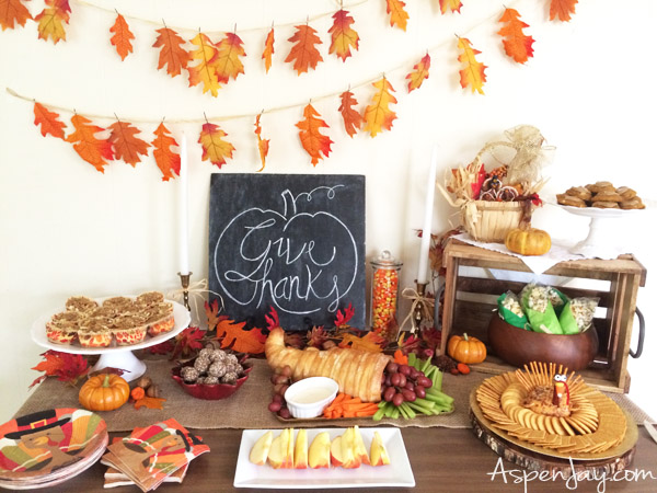 LOVE, LOVE, LOVE this Fall dessert table!How to throw a Preschool Thanksgiving Activity. She outlines everything she did and provides free resources and tutorials. What a fun idea! I want to throw such an activity next year! Pinning for later!