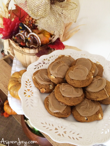 Fun Thanksgiving Food Ideas for preschool party! These cookies are the BEST pumpkin cookies EVER!!!! Throwing a little thanksgiving themed party for the kids would be so cute! Lots of great ideas, complete with all the recipes! PINNED!!!