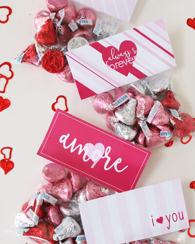 FREE printable Valentines Treat Bag Toppers.❤️ Super CUTE!!! With 4 design to choose from this is a perfect little gift for friends!
