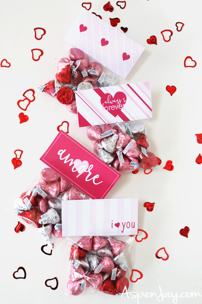 FREE printable Valentines Treat Bag Toppers.❤️ Super CUTE!!! With 4 design to choose from this is a perfect little gift for friends! 