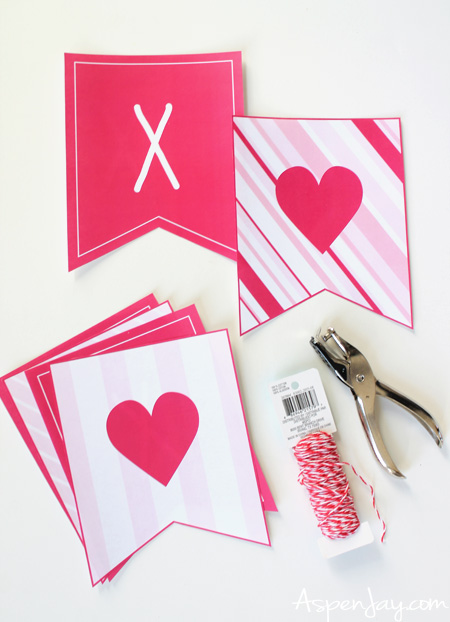 Super sweet FREE printable XOXO Banner.❤️ She has several coordinating Valentine party printables that she is also giving away for FREE! You have to PIN this!!! 