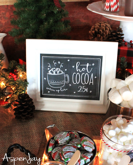 How to throw the perfect hot chocolate bar party + free cocoa bar printables! Such a fun idea for the holidays! 
