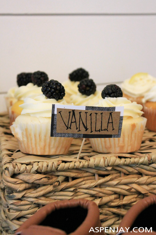 Cute cupcakes for a woodland party! Lots of fun ideas! Definitely pin this!