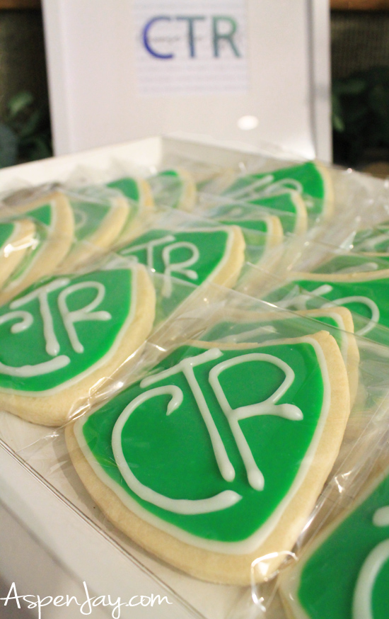 CTR cookies for baptism day! LDS baptism ideas and free printables. Love making it special but not going to over the top! #ldsbaptism #ldsbaptismideas #baptismideas #CTRcookies