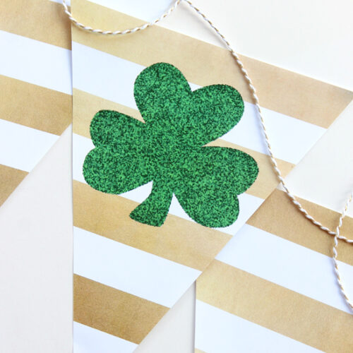 Clover Banner Printable perfect for St. Patrick’s Day