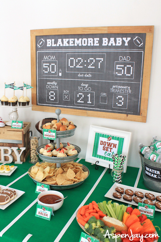 A Football food table that will inspire you for your football party! Ideas, tips, and FREE printables! #footballparty #footballfood #superbowlparty