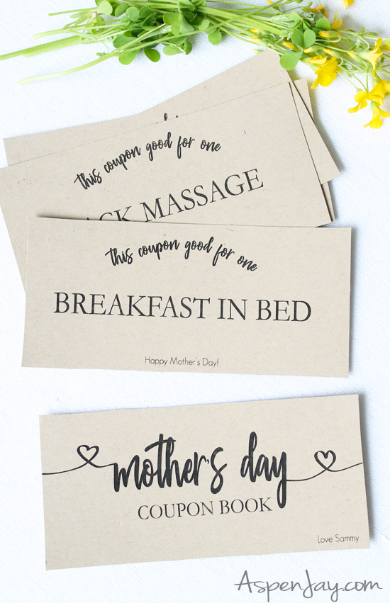 Free and classy Mother's Day coupons for the mom in your life! This is a perfect DIY gift for mom that she will love! Print the file as is or customize the text for the perfect gifts for mom. #mothersdaycoupons #mothersdaygift #mothersday