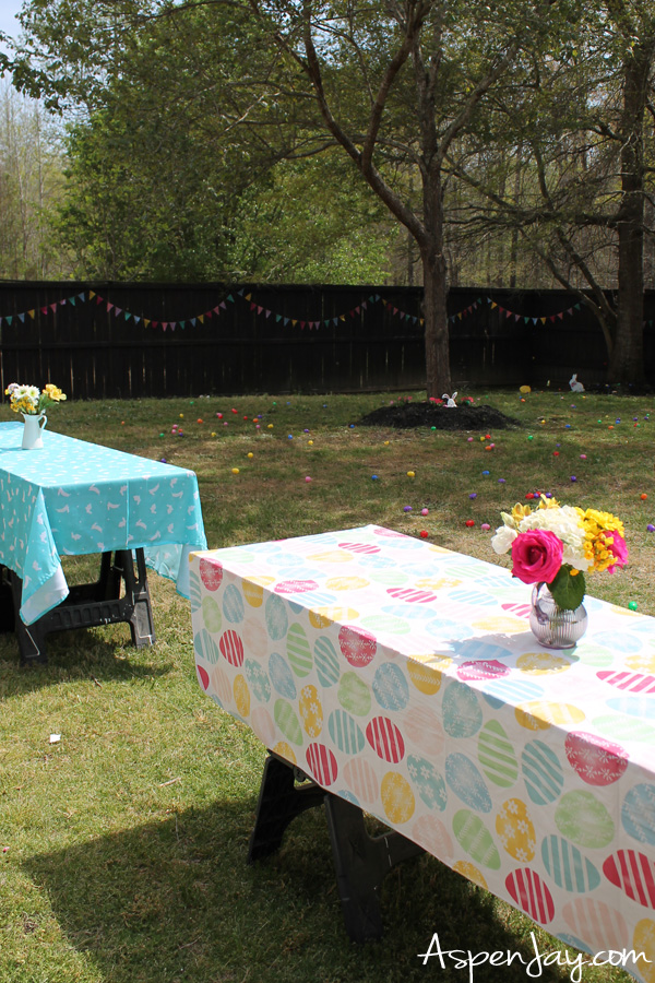 seating arrangements for the egg hunt. These 16 tips are guaranteed to help you host an EPIC hunt that everyone will be sure to enjoy! #easteregghunt #egghunt