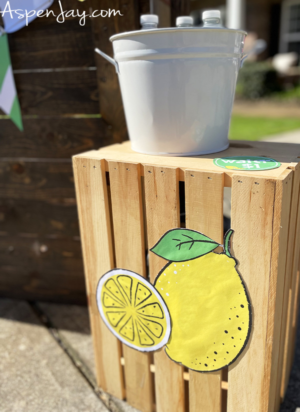 Curb Appeal. These 7 lucrative lemonade stand ideas will help you have lots of success and loads of fun. Free printables included to help you get started!