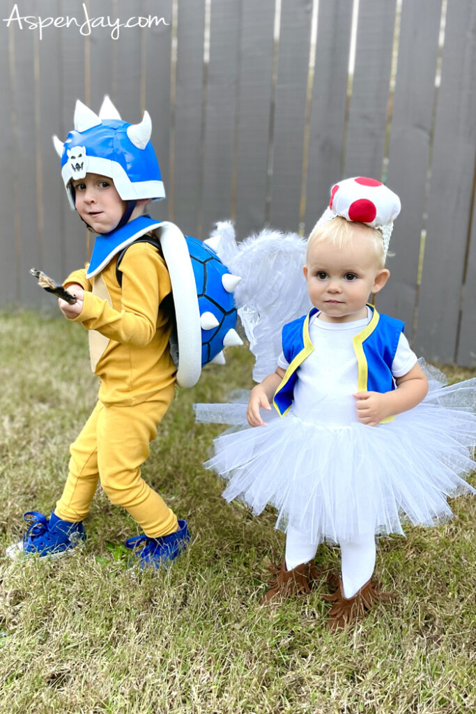 DIY Super Mario Brothers Family costumes! Let's-a go!