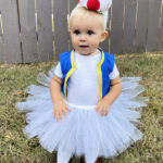 Easy DIY Toad Costume for Girls tutorial. SO CUTE! Definitely need to pin this for Halloween!