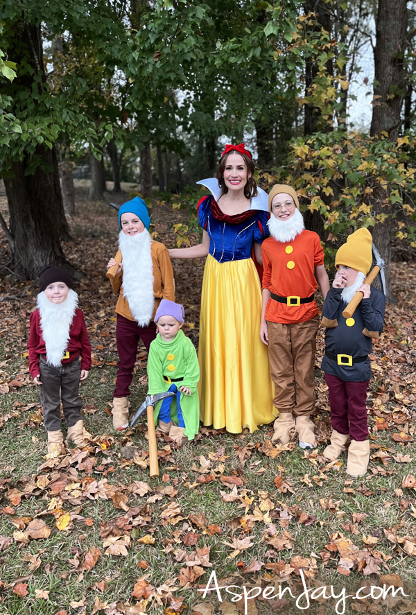 Family dressed in Easy DIY Seven Dwarfs Costumes for Halloween plus Snow White