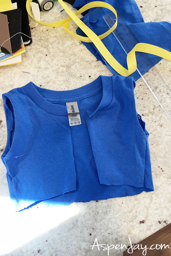 DIY Vest for Super Mario Toad Costume: Easy costume to make for Halloween! 