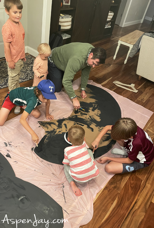 Super Mario Trunk props - creating the face for Bowser's castle