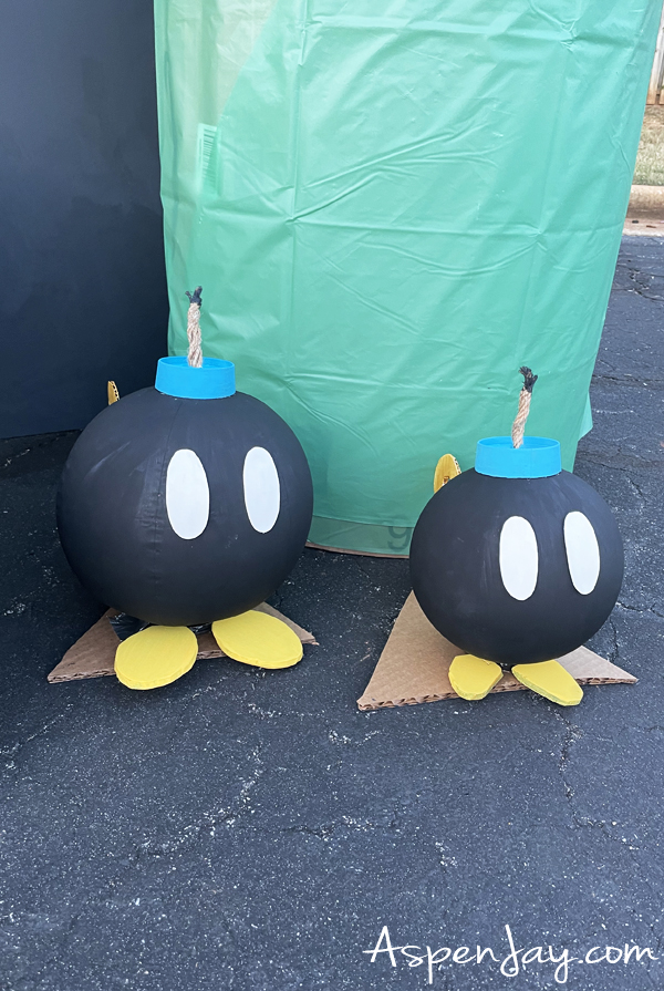 How to make Bob-ombs for Super Mario Trunk for Halloween! All materials listed