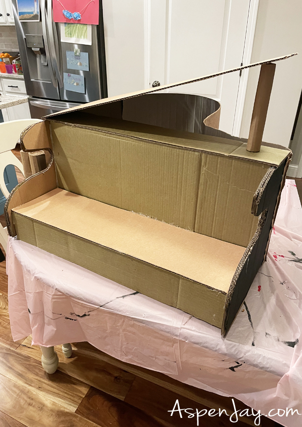 Creating a Baby Grand Piano out of cardboard for a prop in a Super Mario Trunk of Bowser's Castle! 