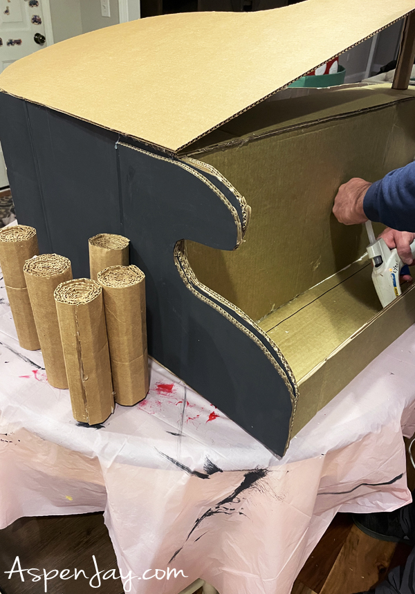 Creating a Baby Grand Piano out of cardboard for a prop in a Super Mario Trunk of Bowser's Castle! 