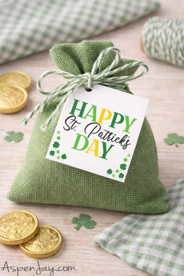 Putting together St. Patrick’s Day treat bags? Add these free printable lucky tags for the perfect finishing touch! Great for classroom favors, kids’ surprises, and small teacher gifts. Budget-friendly and so cute! ☘️